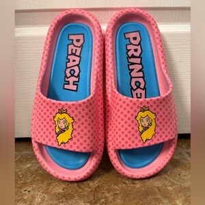 Women’s Princess Peach Slide Sandals Size 11